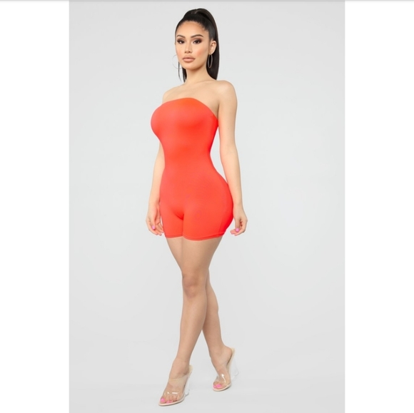 ❌Sold❌Fashion Nova Buenos Aires Romper - Picture 3 of 6